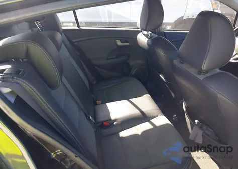 2012 Honda Insight Ex z USA, uszkodzony, nr VIN JHMZE2H75CS006597